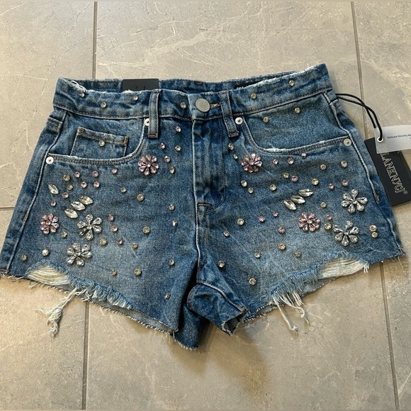 NWT BLANKNYC The Barrow High Waist Embellished Cutoff Denim Shorts - Picture 3 of 9